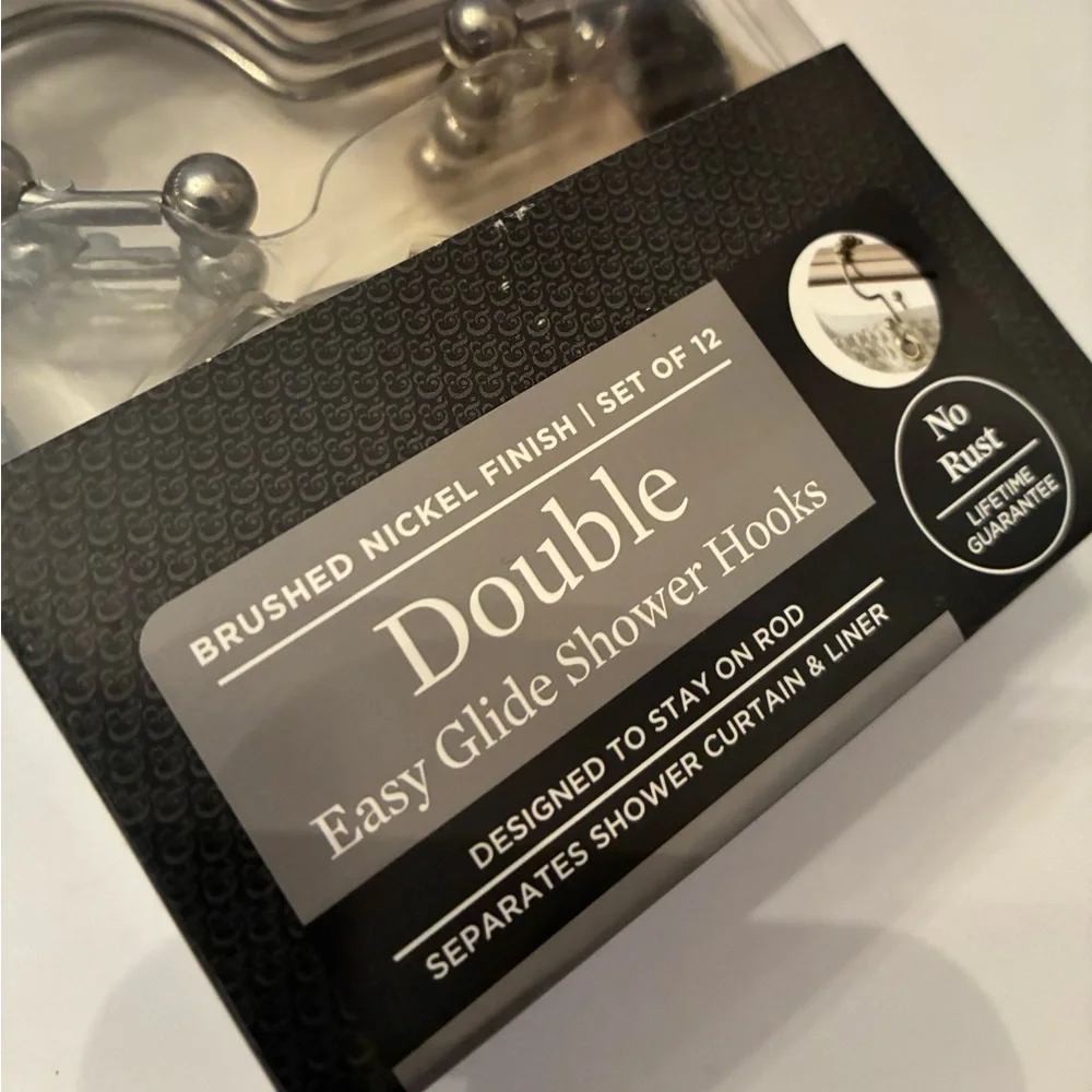 Double glide shower hooks